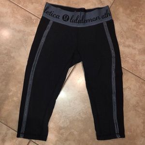 Lululemon yoga pants 1/2 rise